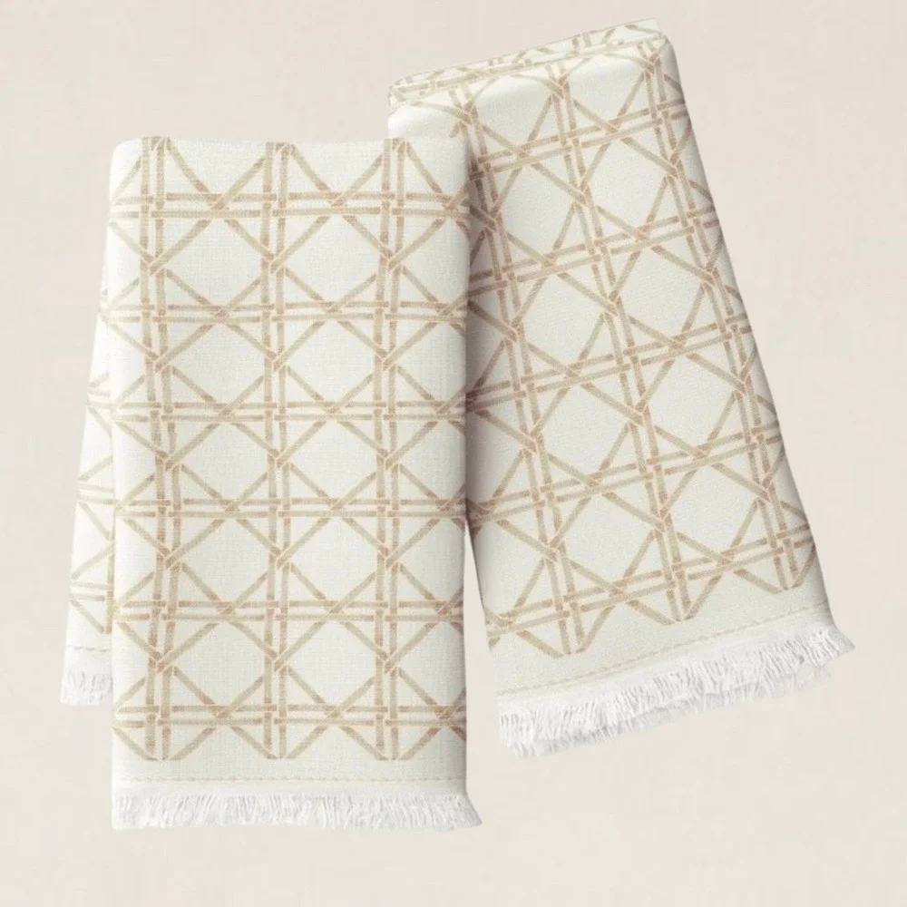 Threshold table linens
